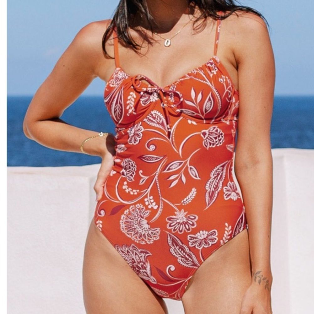 Cupshe Medium Rust Underwire One Piece Swimsuit Tie Front Shirred Sides Cutout